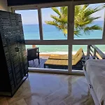 Vistas Excelentes Al Mar Y Jakuzzi Daire